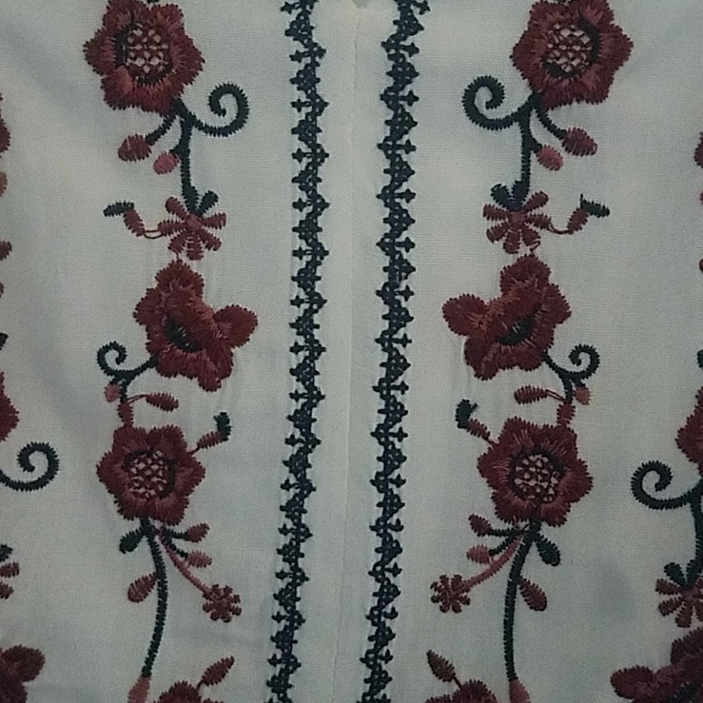 Dress - Picture 4 of 4